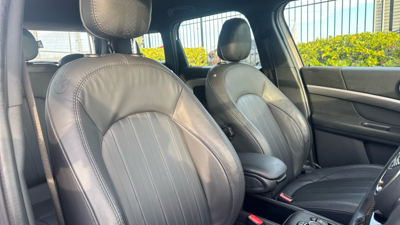 MINI Countryman 1.5 Cooper Exclusive 5dr Auto [Comfort Pack] Petrol Hatchback